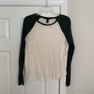 Forever 21 women’s baseball tee